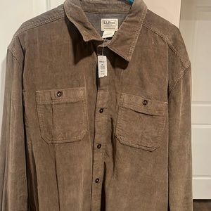 Mens Brand new L.L. Bean long sleeve corduroy shirt